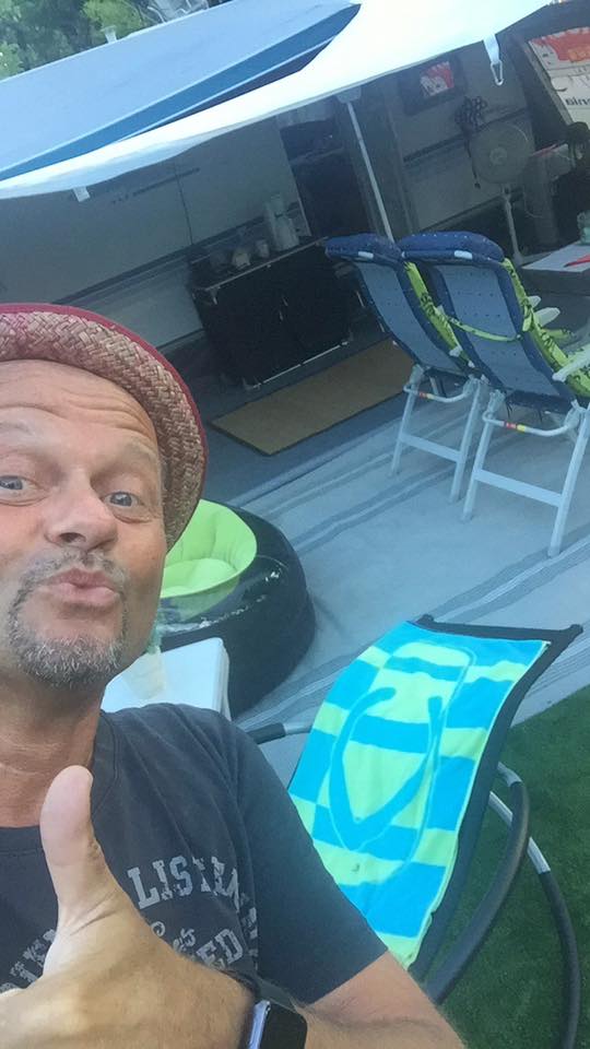 Andi und der Wohnwagen